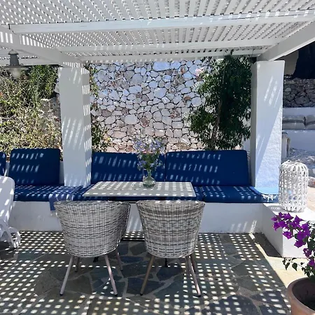Fig Cottage, A Pretty 200 Year-old Stone Retreat בית נופש Antipata (Sami)