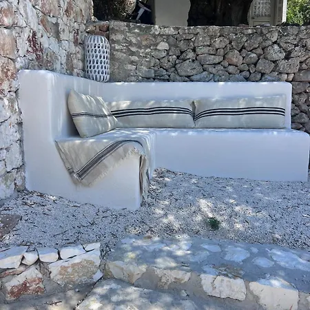 בית נופש Fig Cottage, A Pretty 200 Year-old Stone Retreat