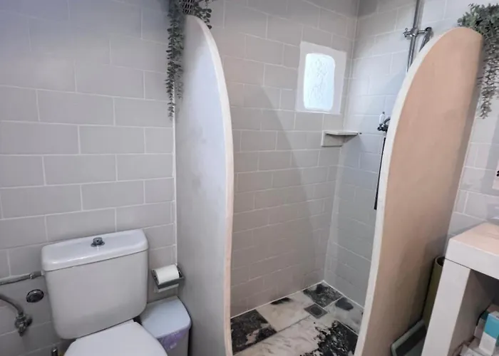 Fig Cottage, A Pretty 200 Year-old Stone Retreat *