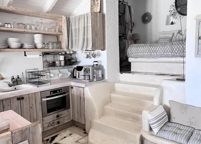 Fig Cottage, A Pretty 200 Year-old Stone Retreat Antipata (Sami)